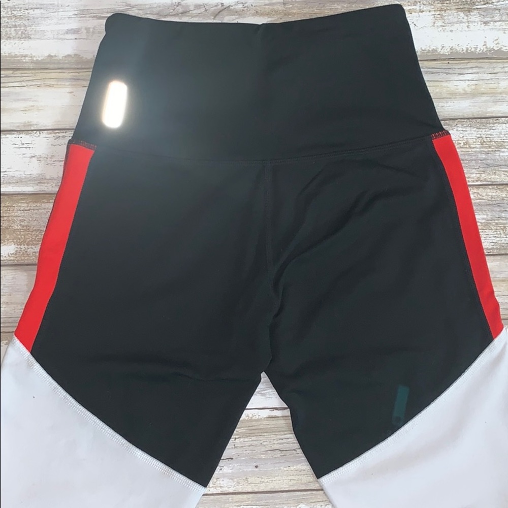 Zella black, red & white leggings - Picture 3 of 5